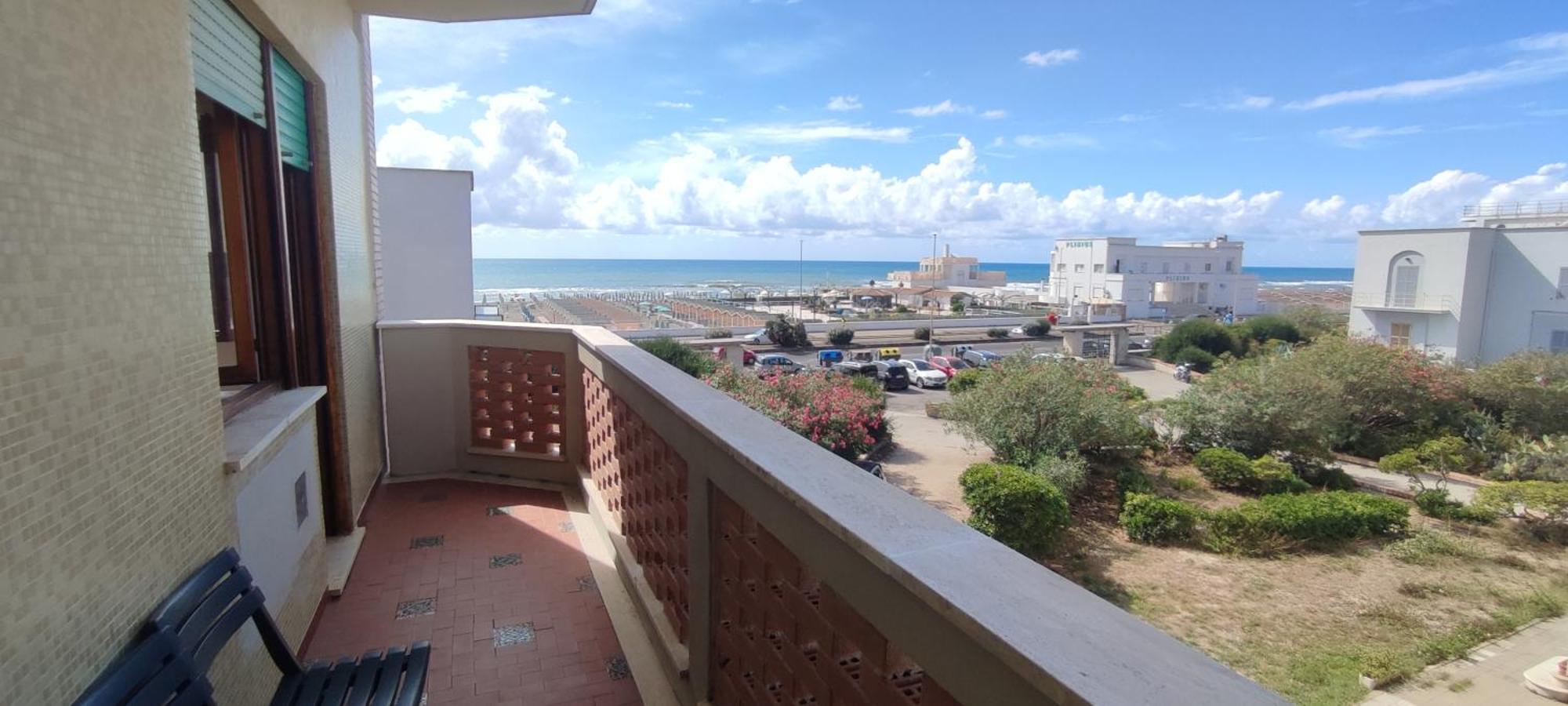Ostia Loft Fronte Mare Daire Dış mekan fotoğraf